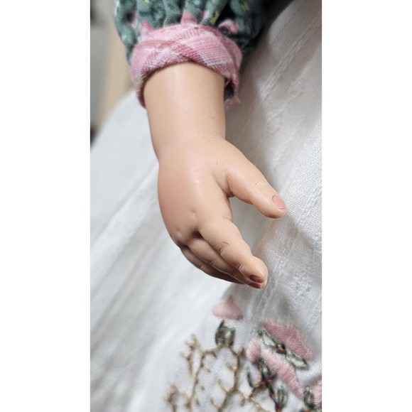 Yesterday's Child The Boyds Collection Sydney Doll Porcelain Face #296/12,000 - Picture 10 of 11